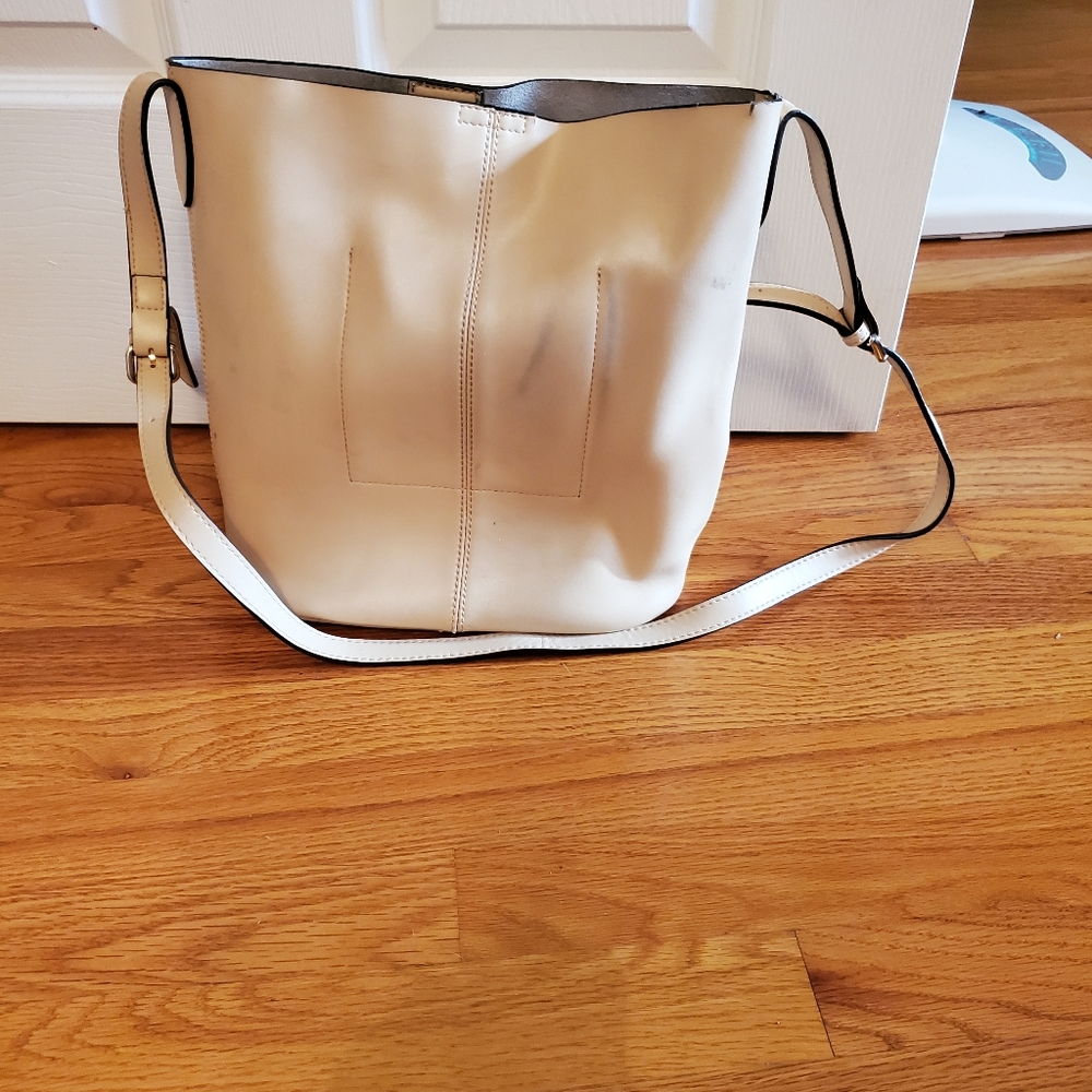 🌟Bucket purse🌟 - Picture 5 of 5
